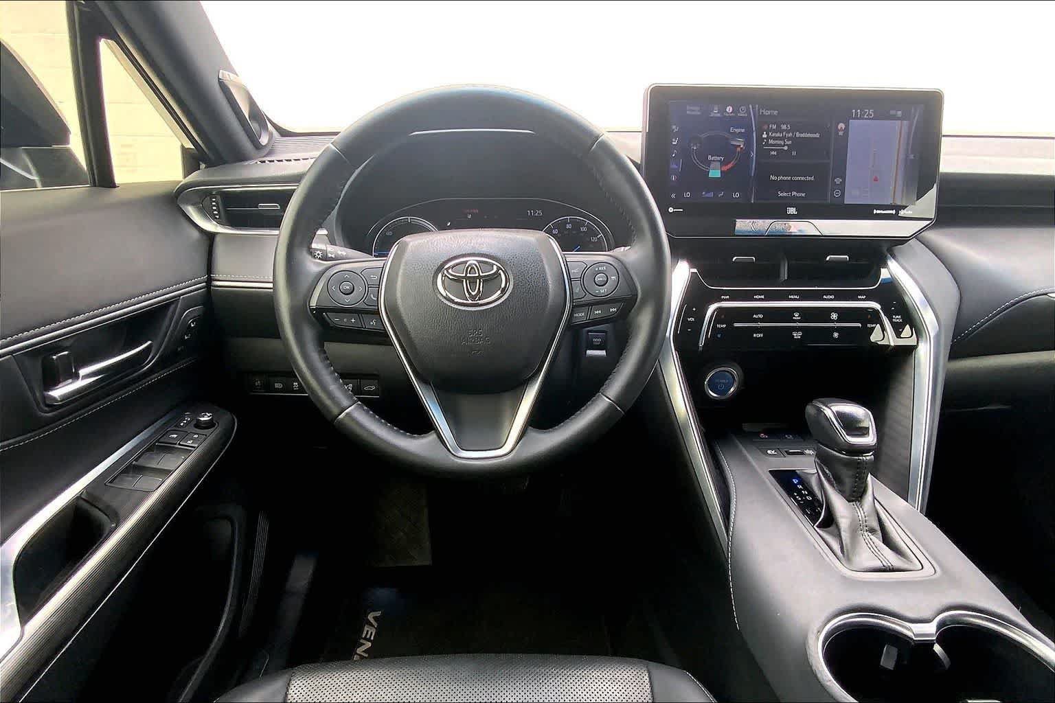 Used 2021 Toyota Venza XLE w/ Softex Package AWD/4WD image 14