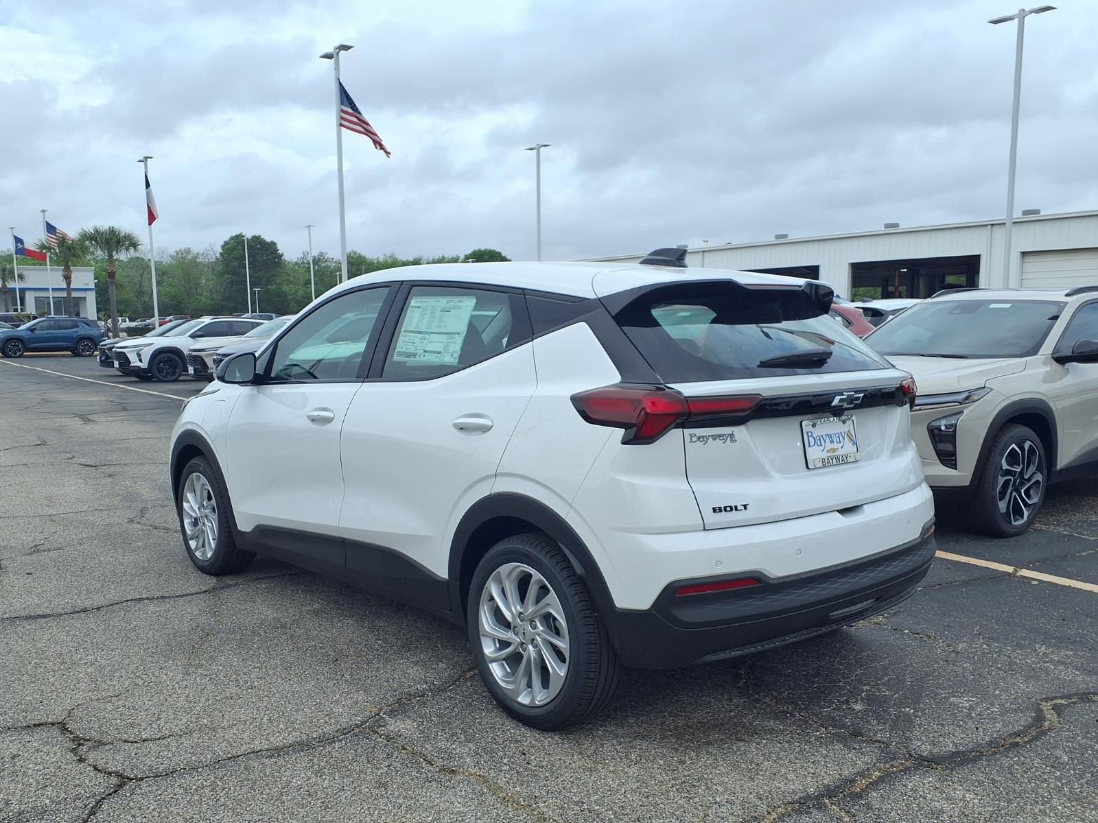 New 2027 Chevrolet Bolt LT w/ Comfort Package FWD image 3