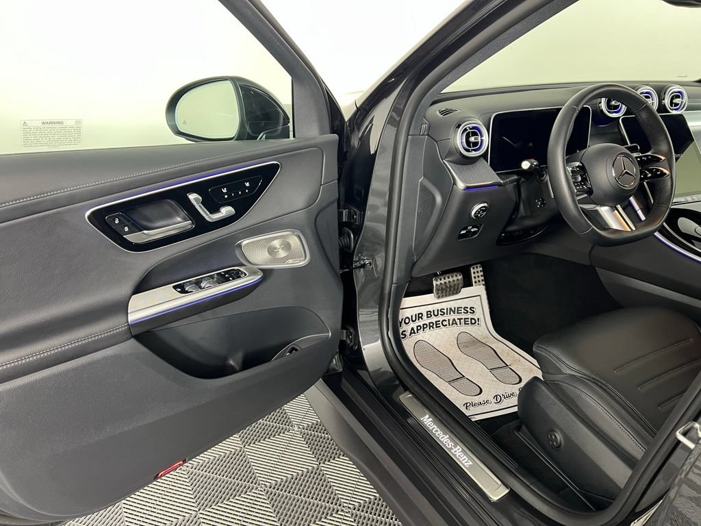 Certified 2025 Mercedes-Benz GLC 300 4MATIC image 11