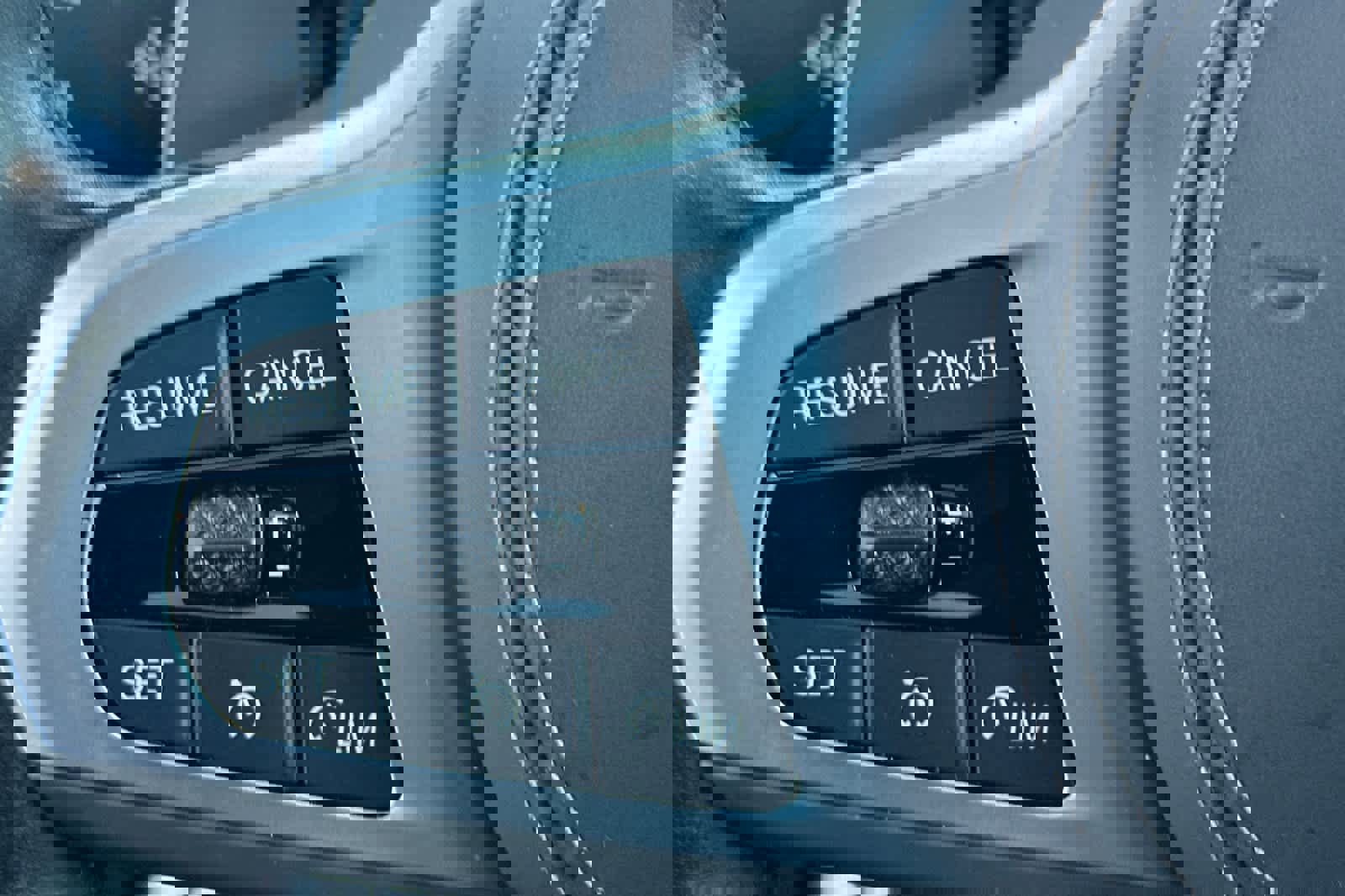 Certified 2023 BMW X6 xDrive40i w/ M Sport Package image 29