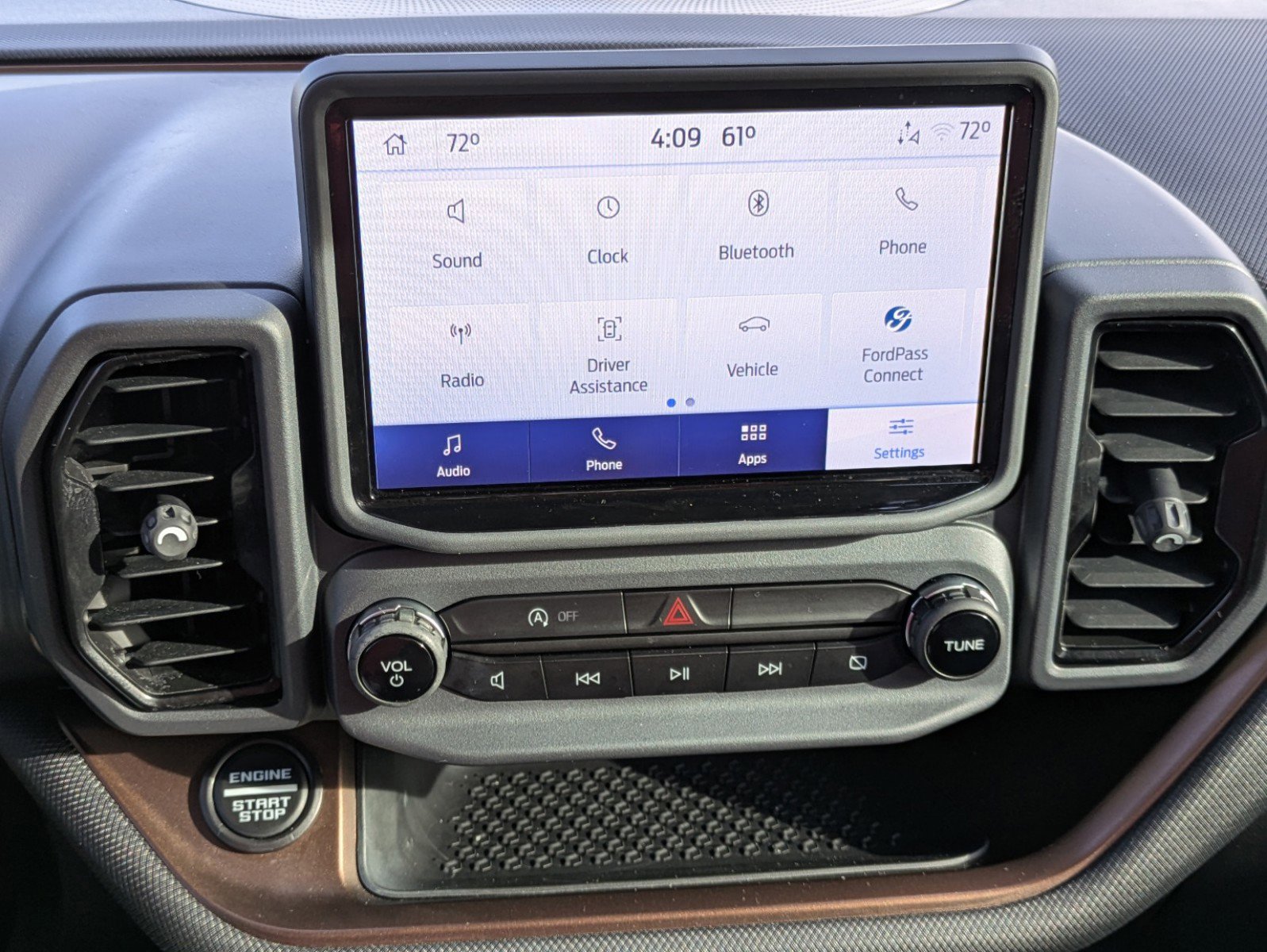 Used 2022 Ford Bronco Sport Outer Banks w/ Tech Package image 21