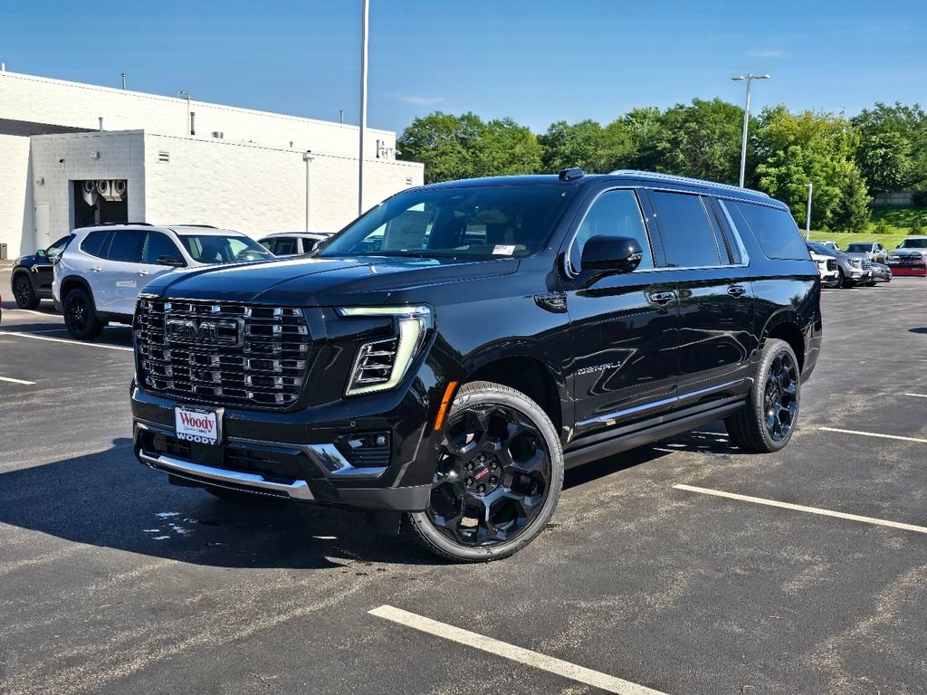 New 2026 GMC Yukon XL Denali Ultimate AWD/4WD image 2