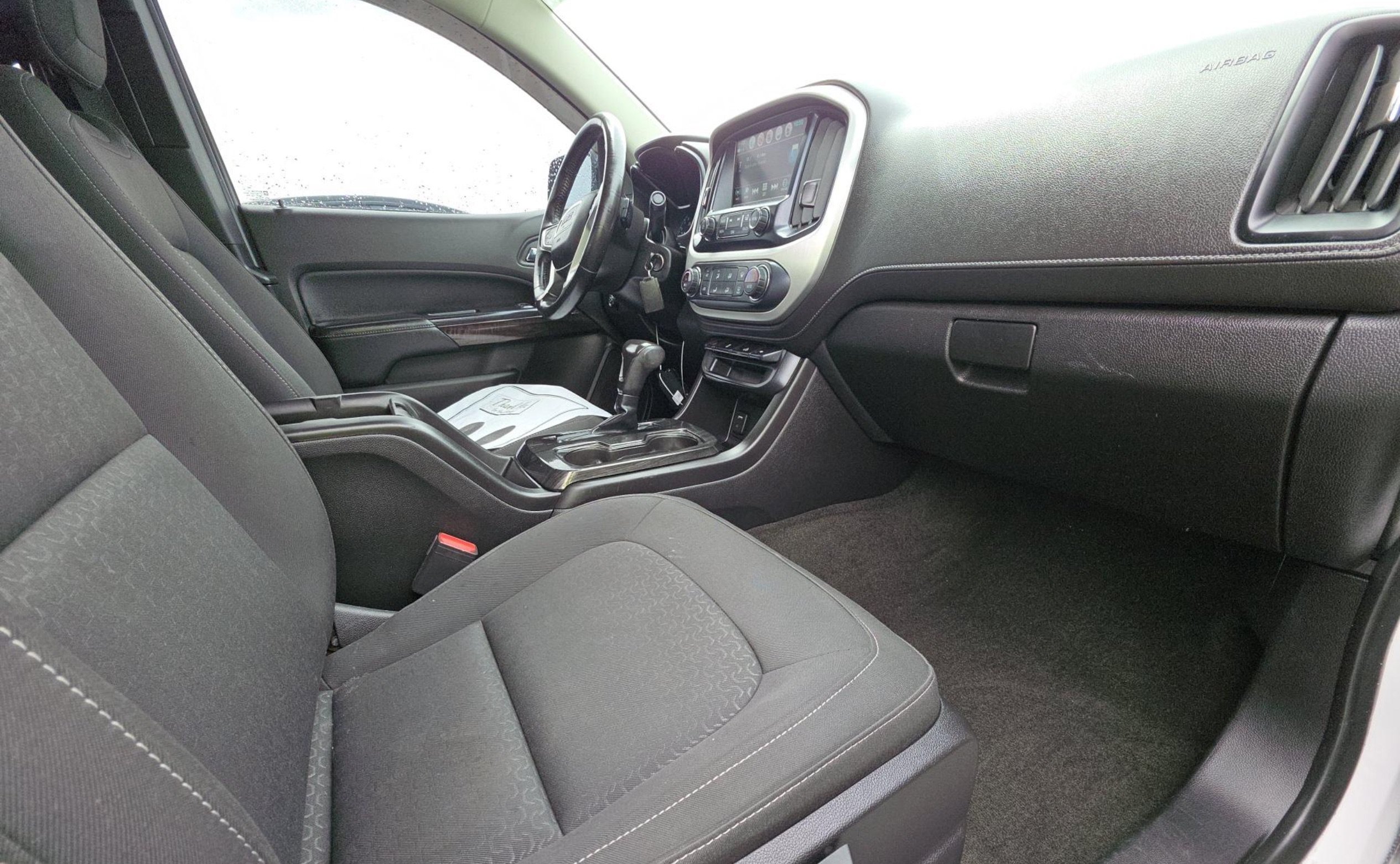 Used 2018 GMC Canyon SLE w/ SLE Convenience Package RWD image 5