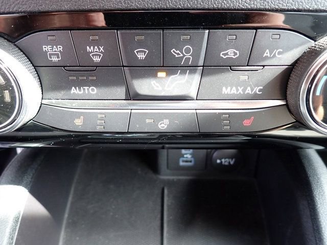 Used 2022 Ford Escape SE w/ Cold Weather Package image 24