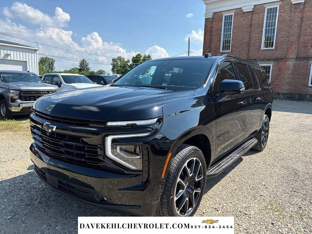 Used 2025 Chevrolet Suburban RST w/ Comfort Package