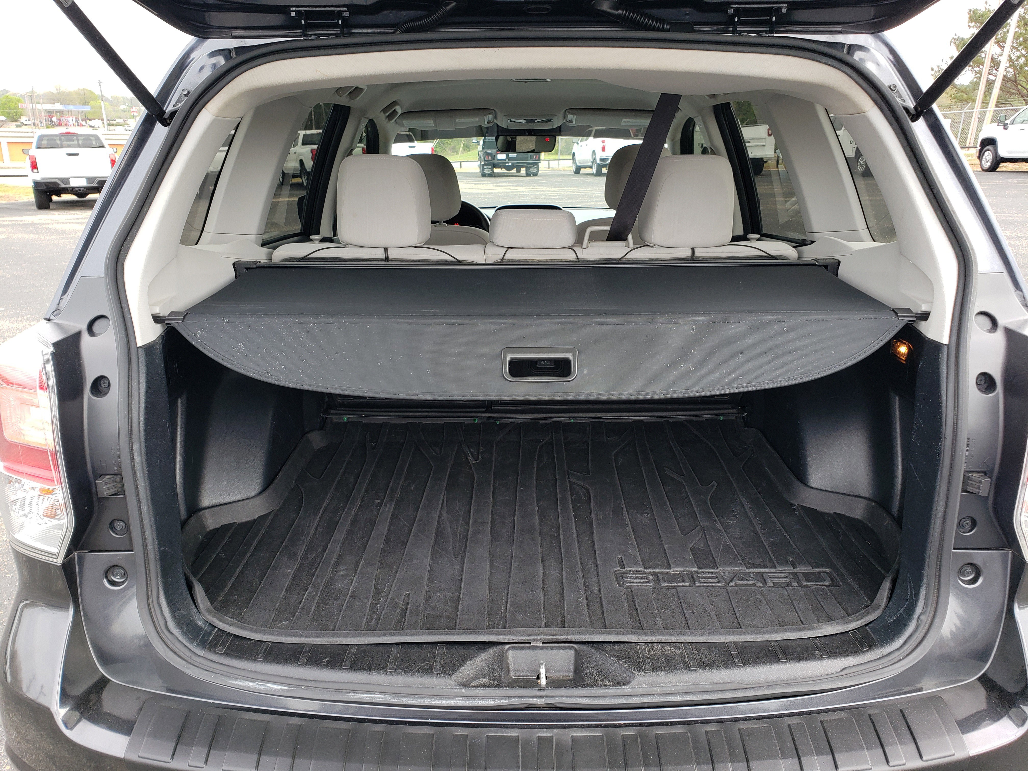 Used 2018 Subaru Forester 2.5i w/ Alloy Wheel Package image 11