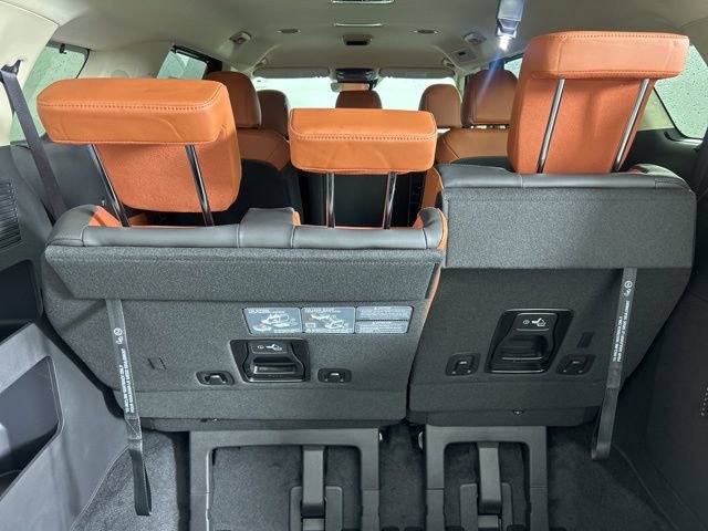 New 2026 Kia Carnival EX image 19