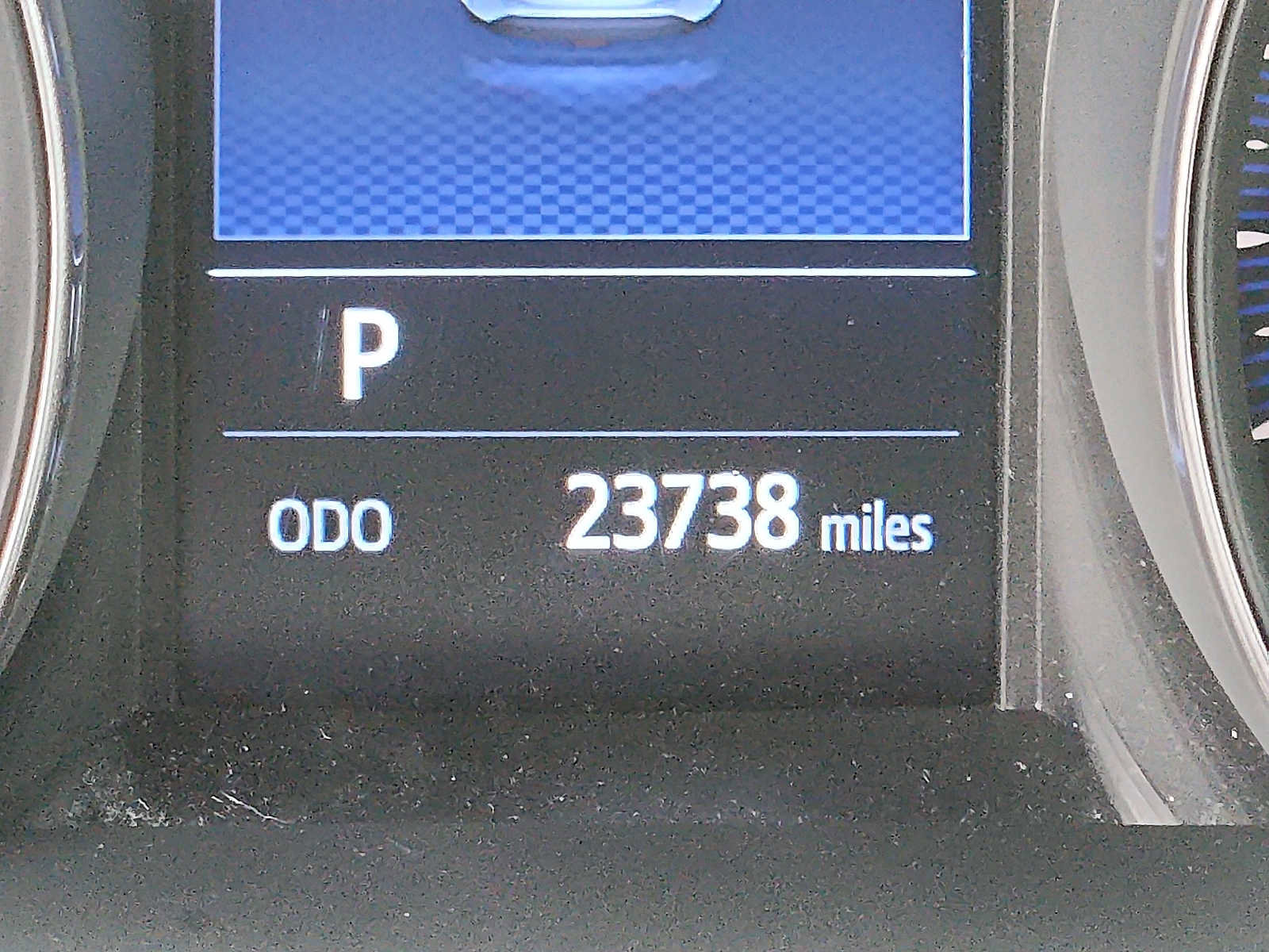 Used 2019 Toyota C-HR Limited image 18