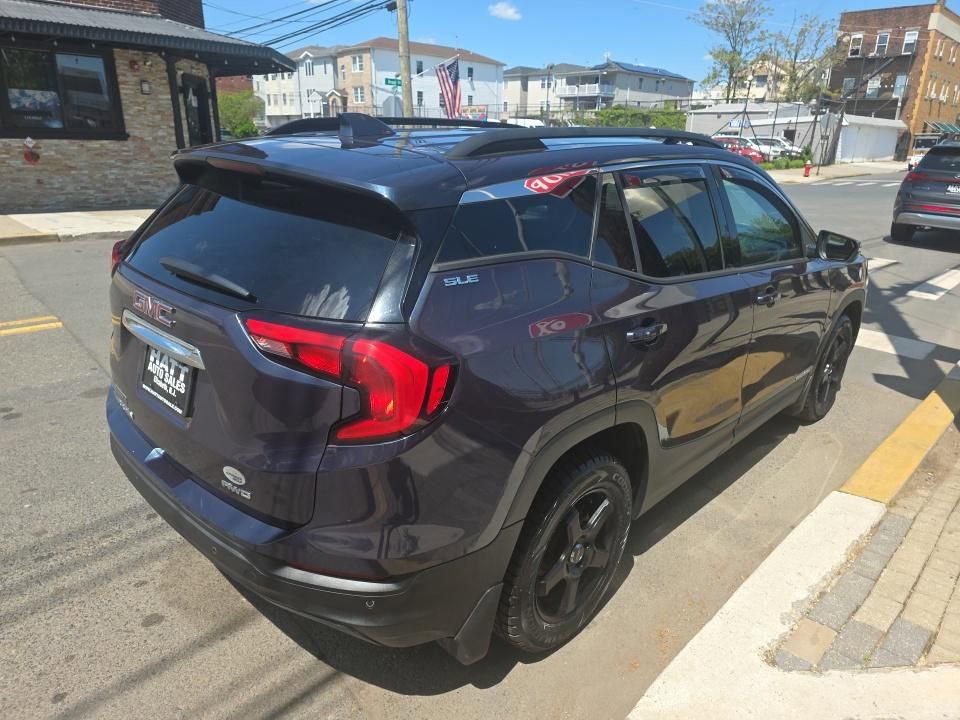 Used 2019 GMC Terrain SLE w/ Driver Convenience Package AWD/4WD image 4