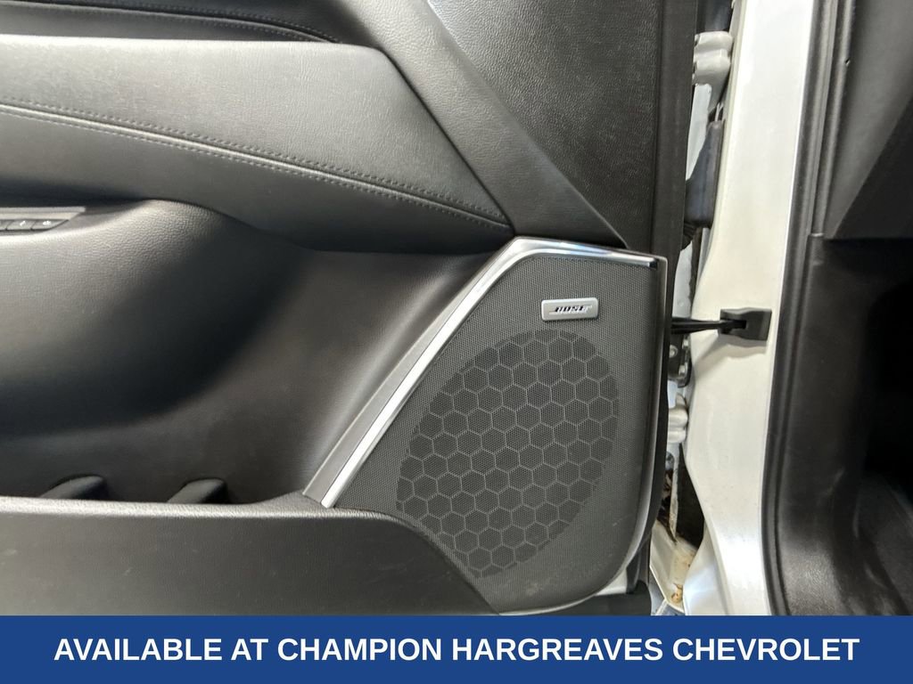 Used 2016 Cadillac Escalade ESV Luxury image 33