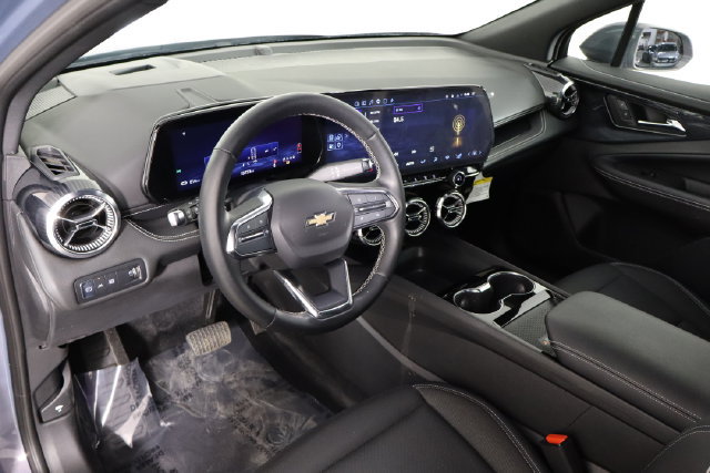 Used 2024 Chevrolet Blazer EV LT AWD/4WD image 24