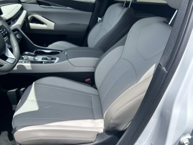 New 2027 INFINITI QX60 Luxe w/ Cargo Package FWD image 16