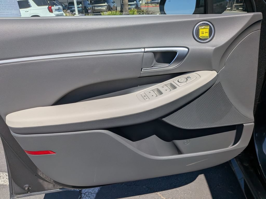 New 2026 Hyundai Sonata SEL FWD image 12