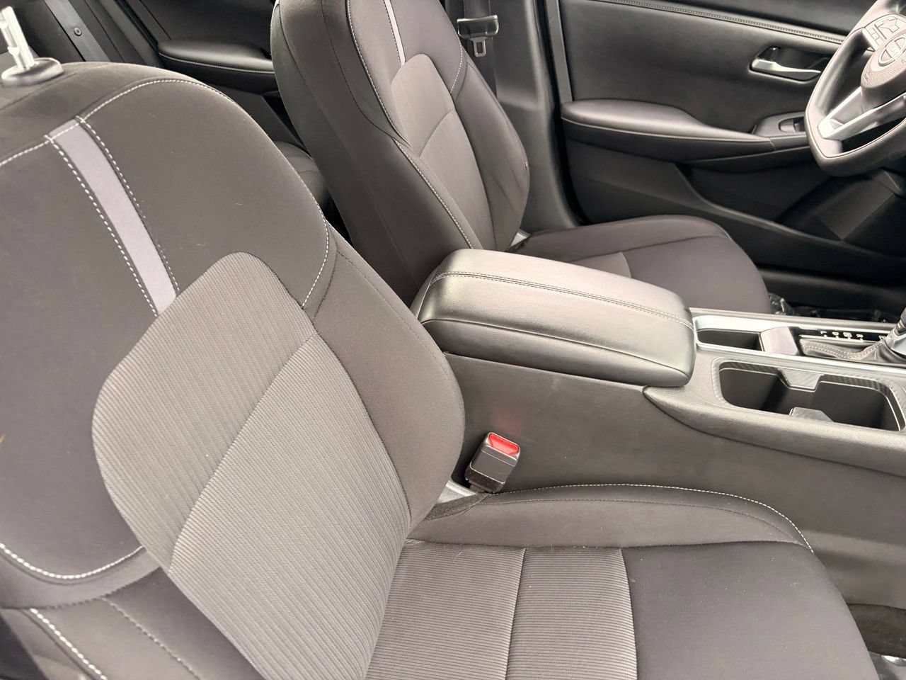 Certified 2024 Nissan Sentra SV FWD image 10