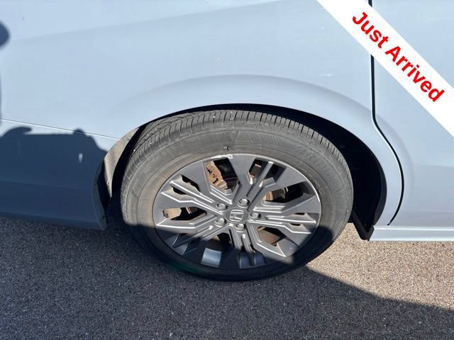 Used 2025 Honda Odyssey Touring image 15