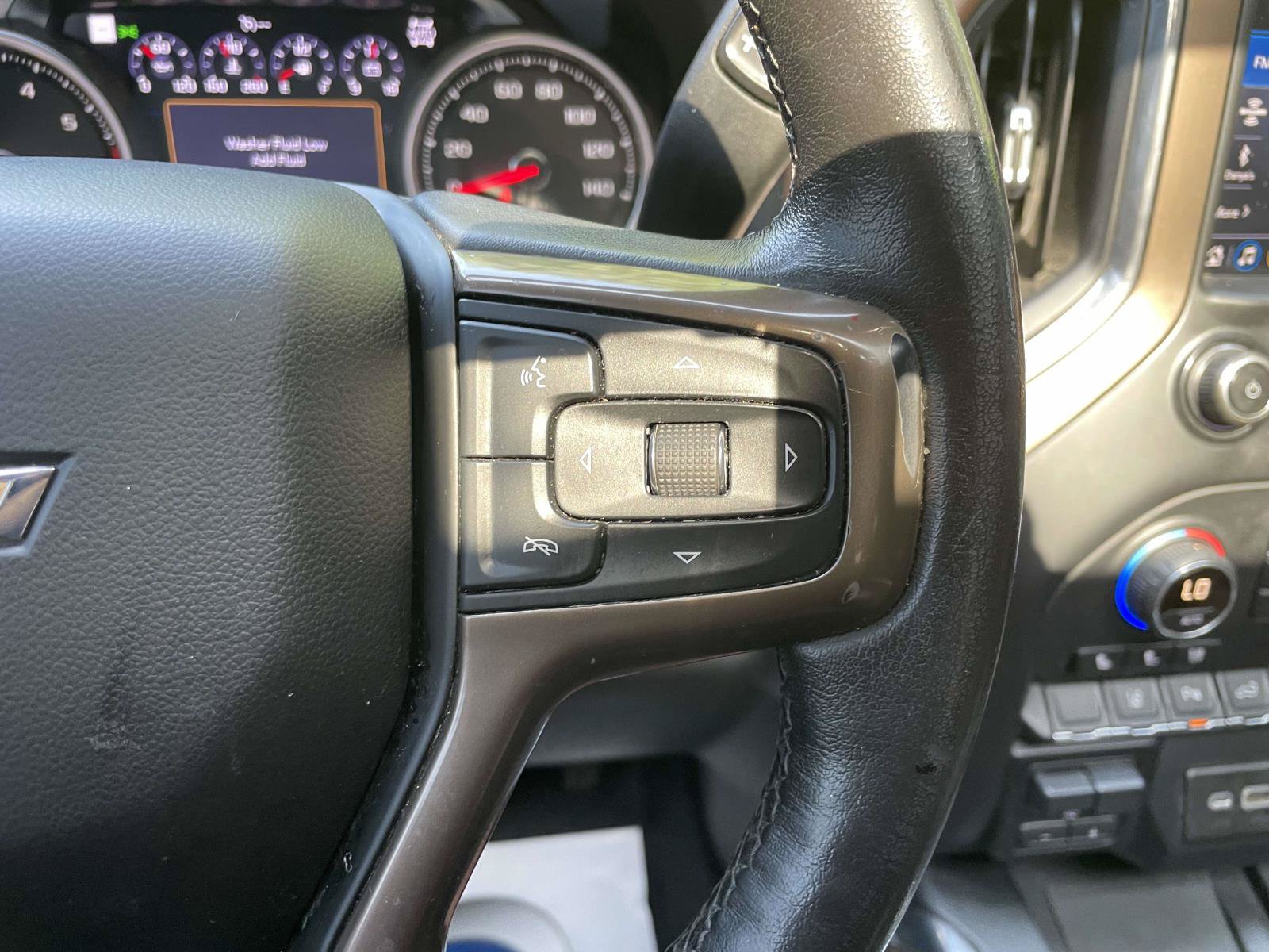 Used 2020 Chevrolet Silverado 2500 High Country w/ Technology Package AWD/4WD image 24