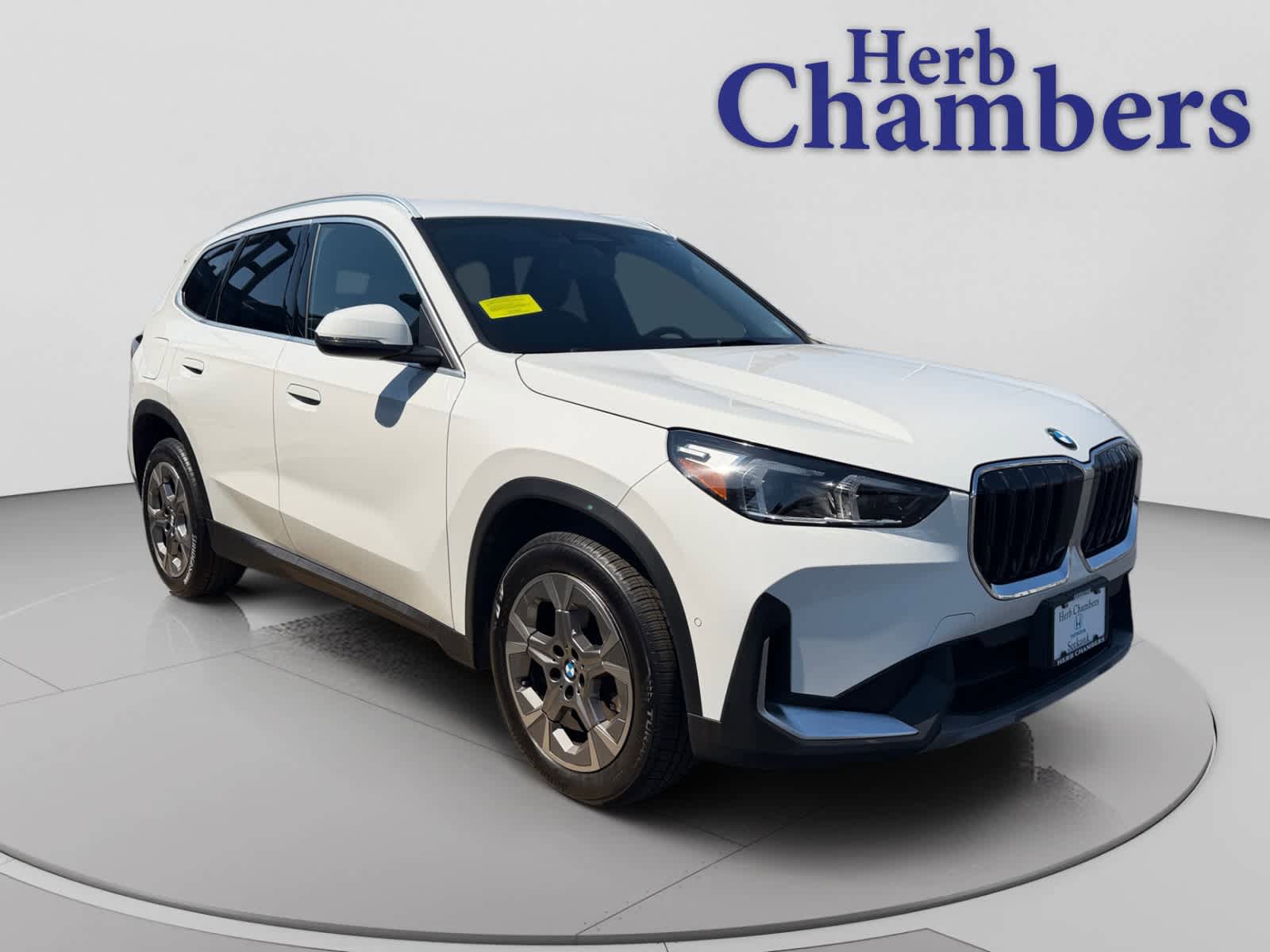 Used 2023 BMW X1 xDrive28i AWD/4WD image 11