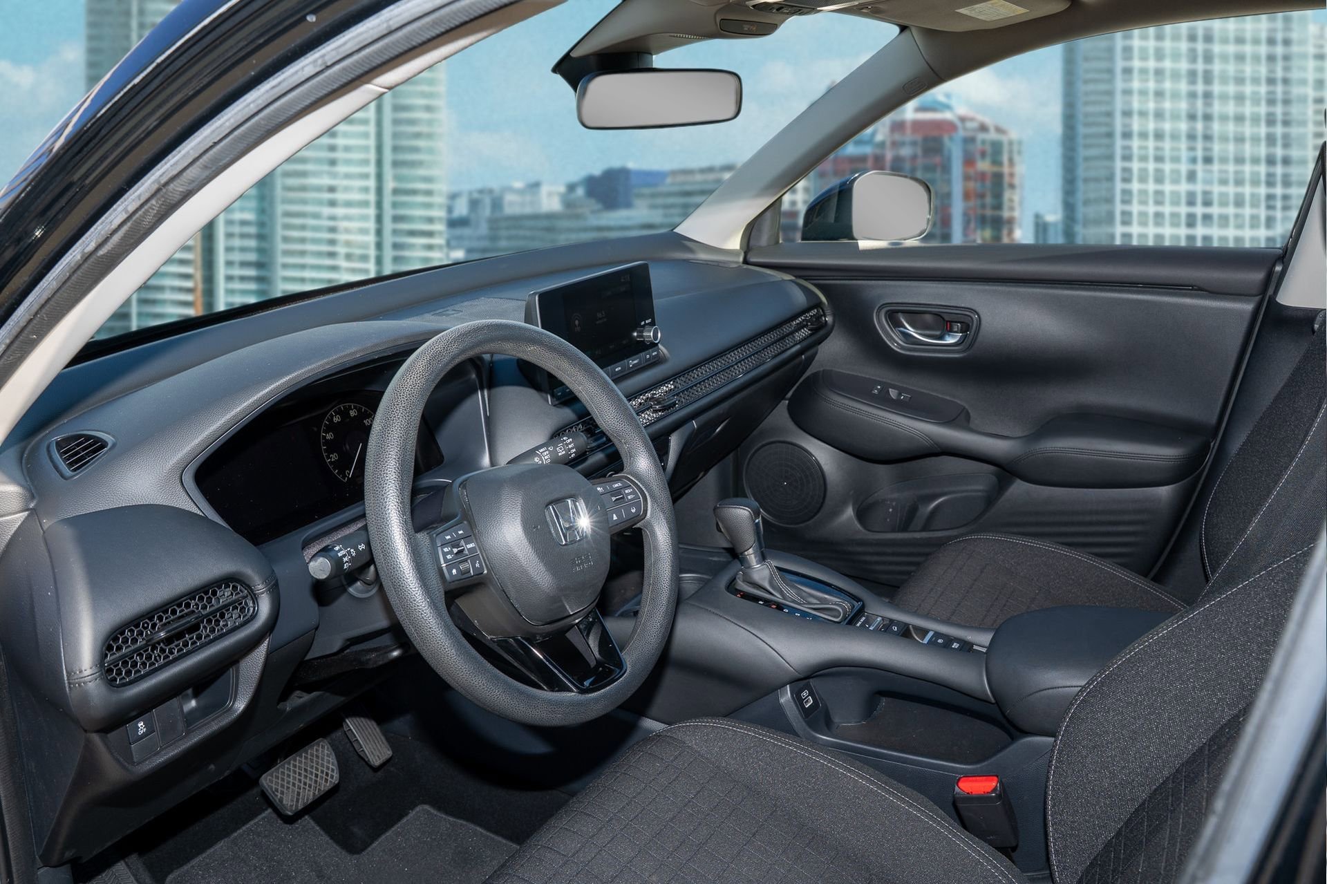 Certified 2023 Honda HR-V LX image 14