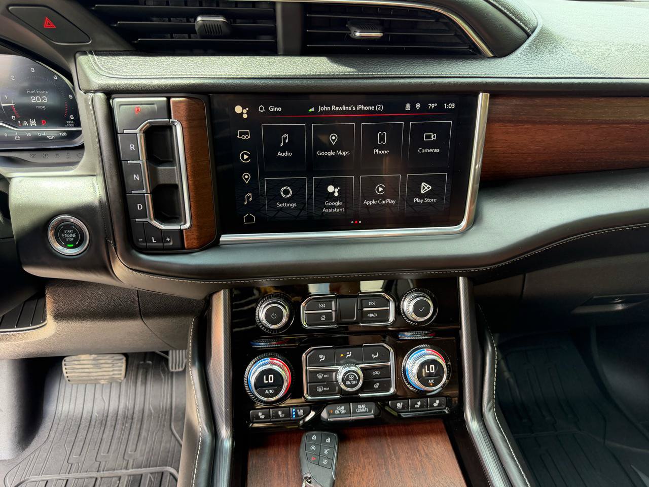 Used 2023 GMC Yukon XL Denali Ultimate AWD/4WD image 27
