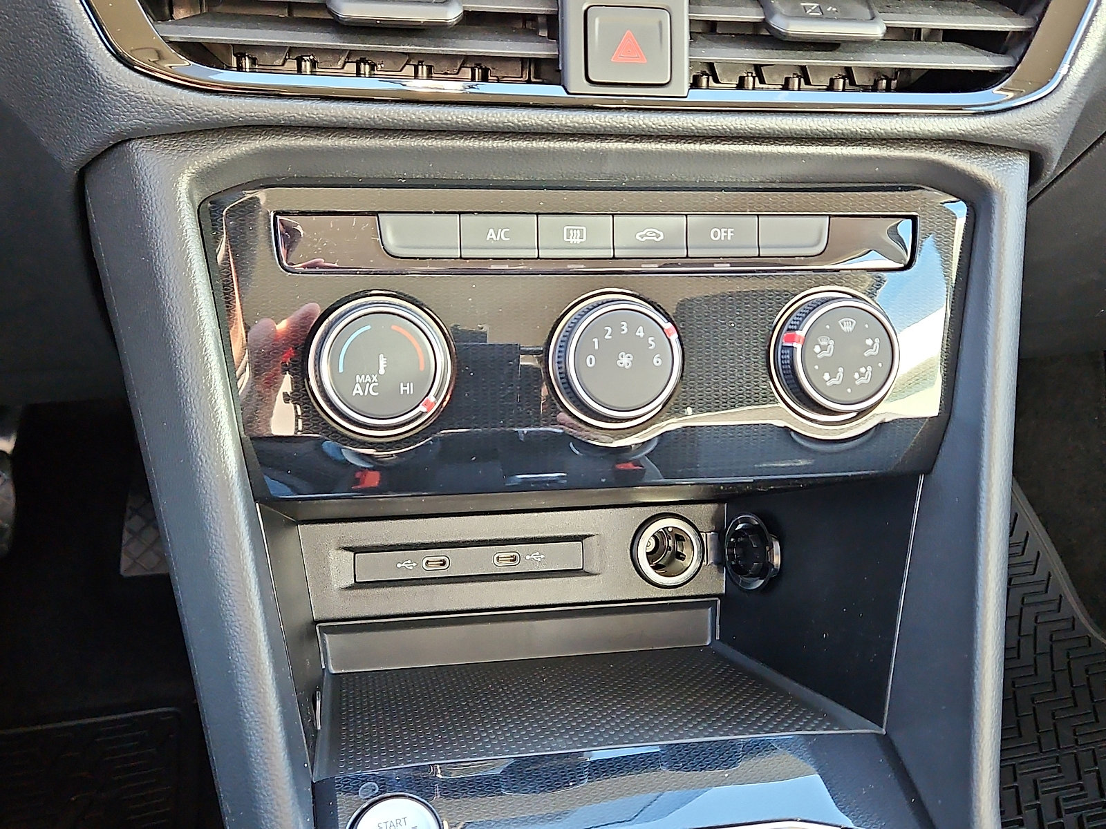 New 2026 Volkswagen Taos S image 15