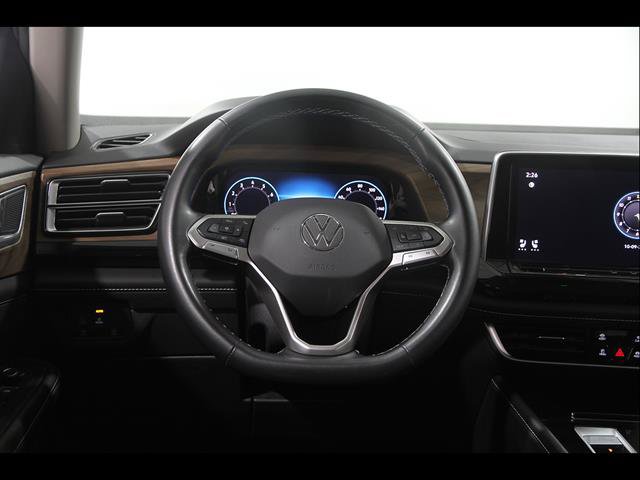 Certified 2025 Volkswagen Atlas SE AWD/4WD image 7