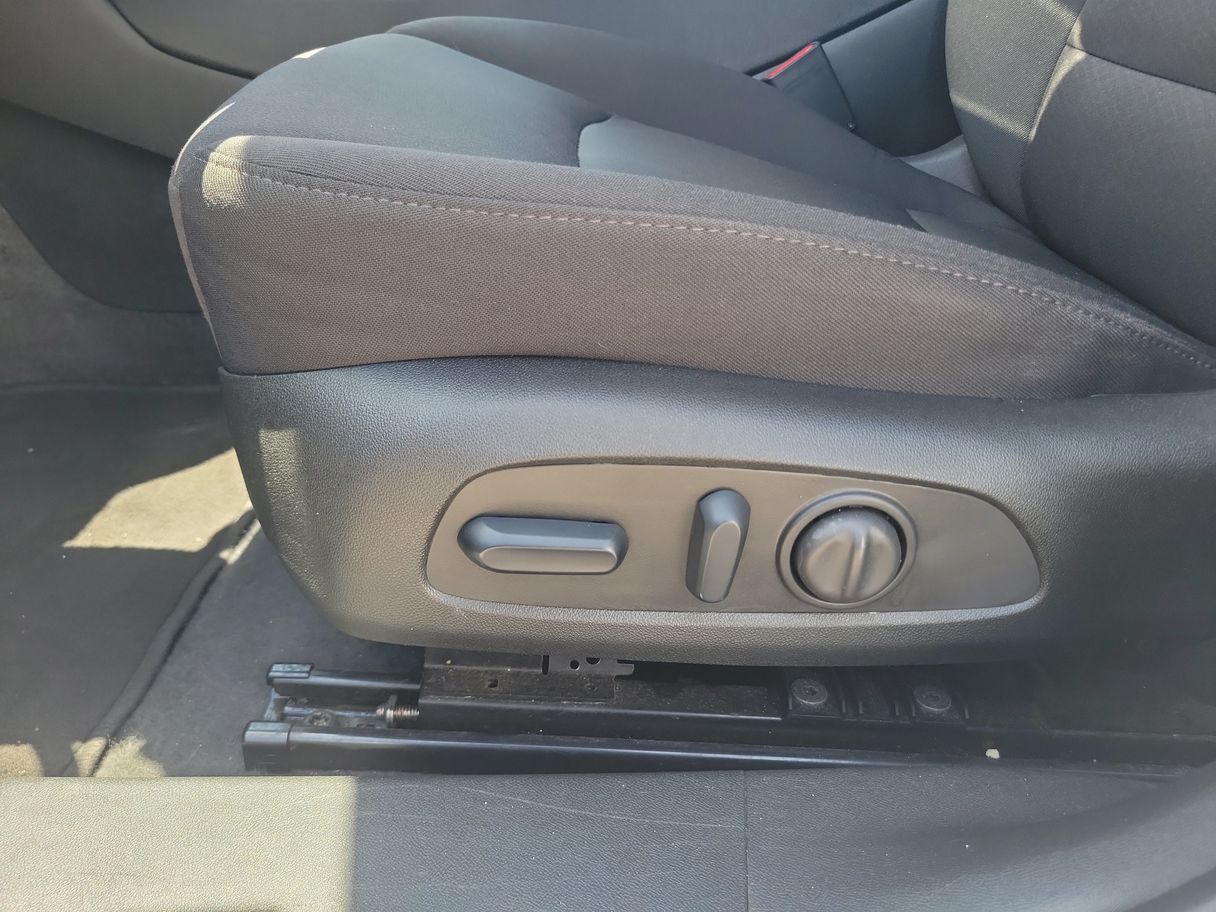 Used 2024 Chevrolet Malibu LT FWD image 20