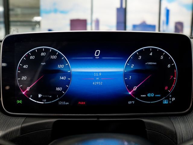 Certified 2022 Mercedes-Benz C 300 4MATIC Sedan image 17