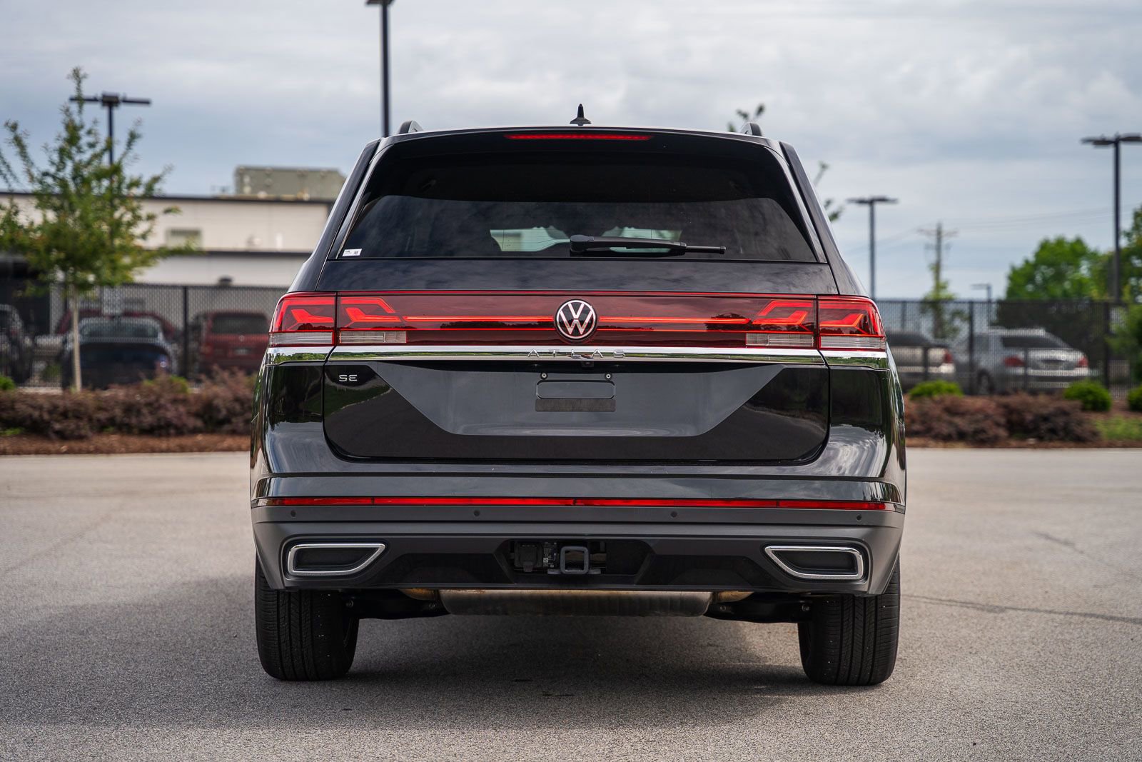 Used 2025 Volkswagen Atlas SE FWD image 7