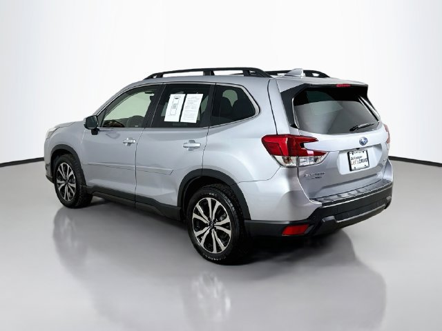 Used 2023 Subaru Forester Limited AWD/4WD image 8