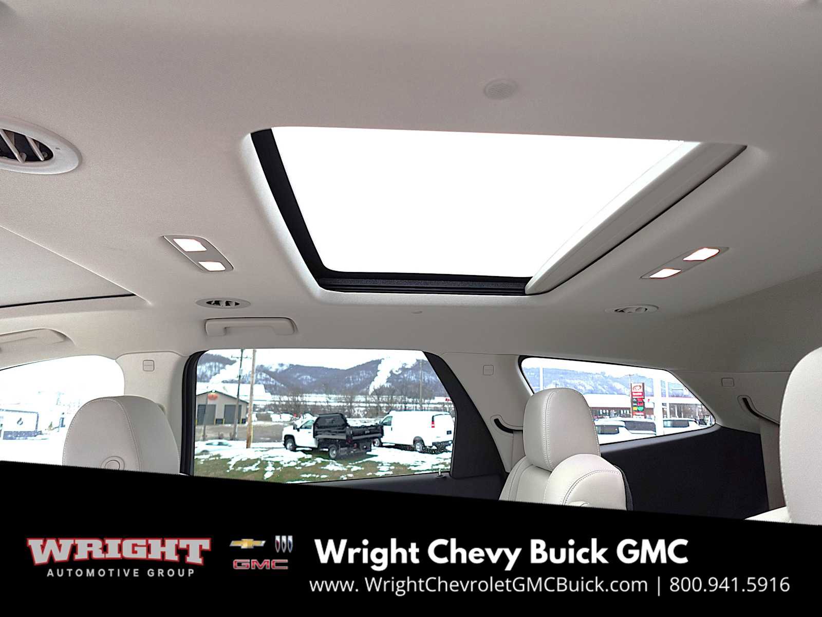 Used 2023 Buick Enclave Essence w/ Experience Buick Package image 26