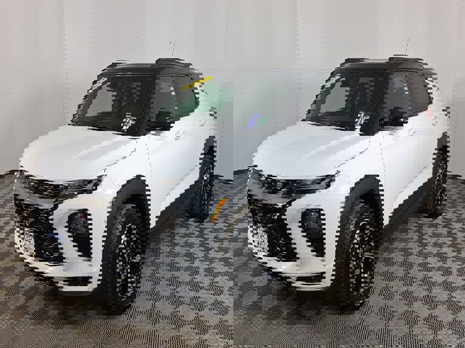 Used 2023 Chevrolet TrailBlazer RS w/ Sun and Liftgate Package image 5