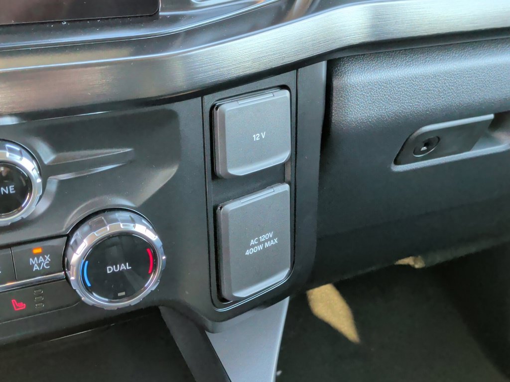 New 2027 Ford F250 Lariat w/ Black Appearance Package AWD/4WD image 31