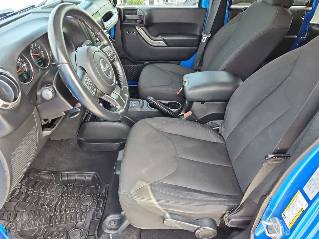 Used 2015 Jeep Wrangler Unlimited Sport w/ Quick Order Package 24S AWD/4WD image 17