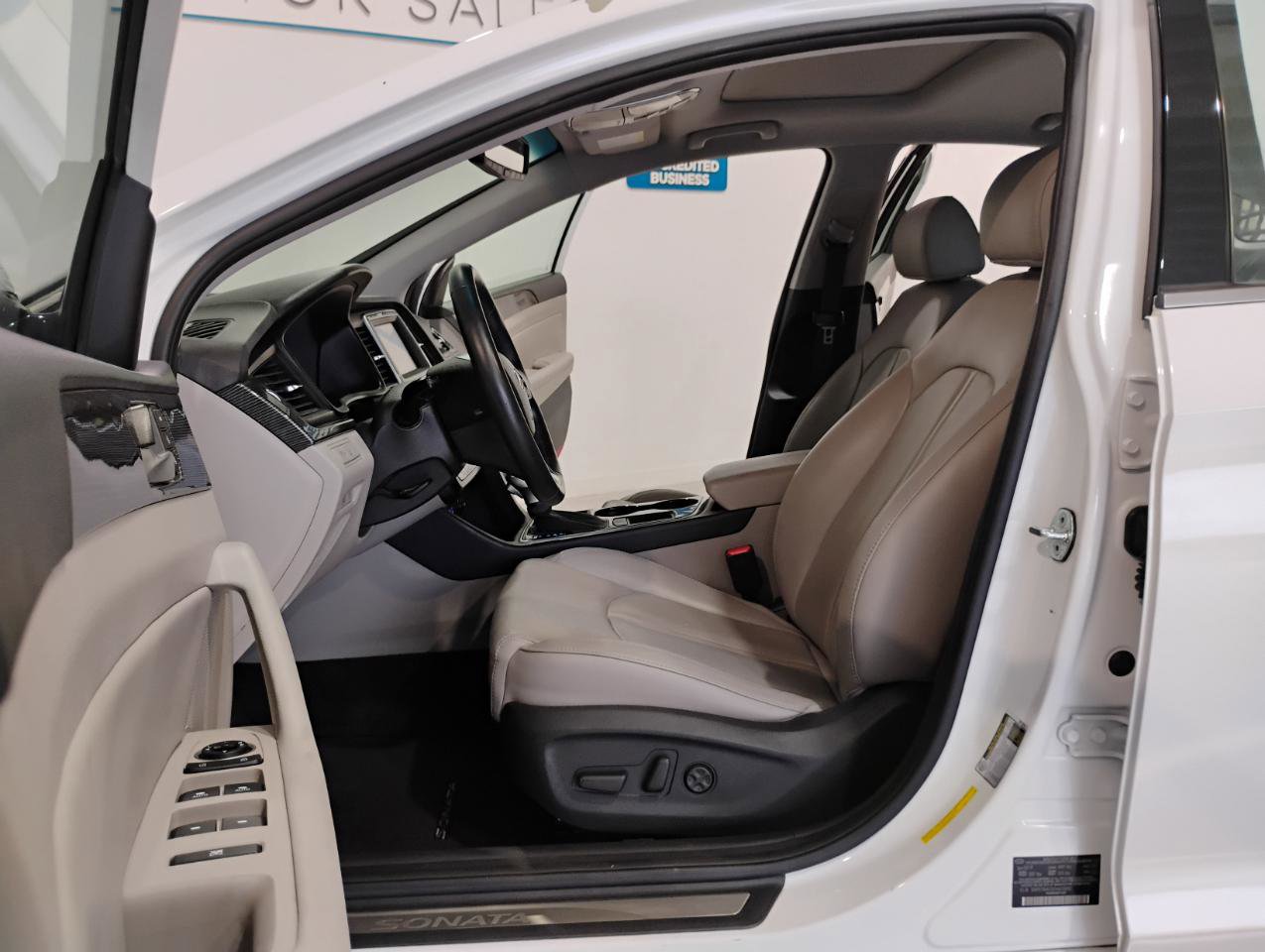 Used 2018 Hyundai Sonata Limited image 10