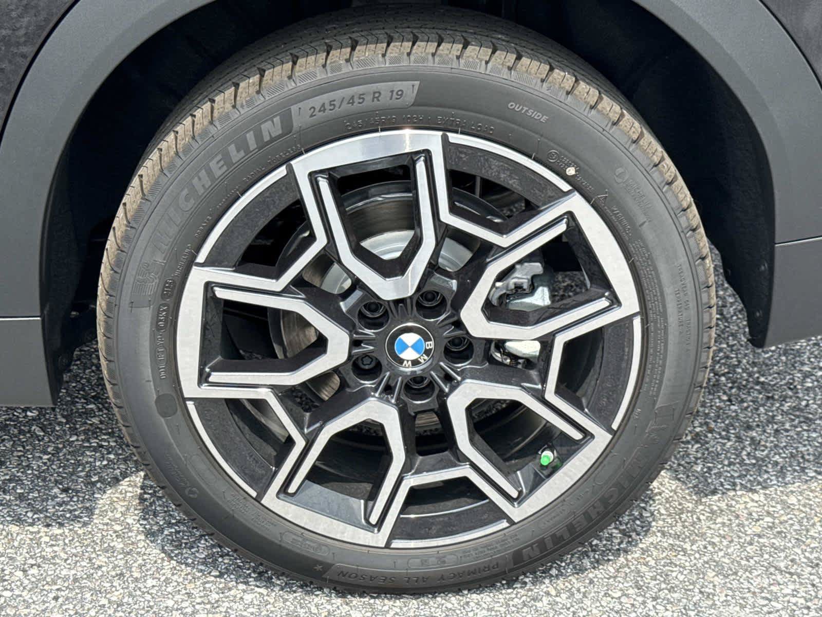 New 2026 BMW X2 xDrive28i w/ Technology Package AWD/4WD image 12