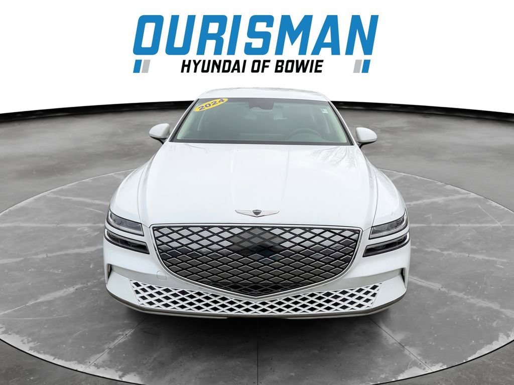 Used 2024 Genesis G80 image 8