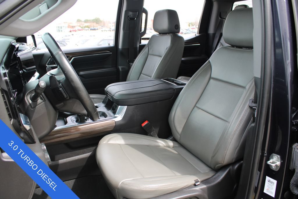 Used 2024 Chevrolet Silverado 1500 LT Trail Boss w/ Protection Package AWD/4WD image 7