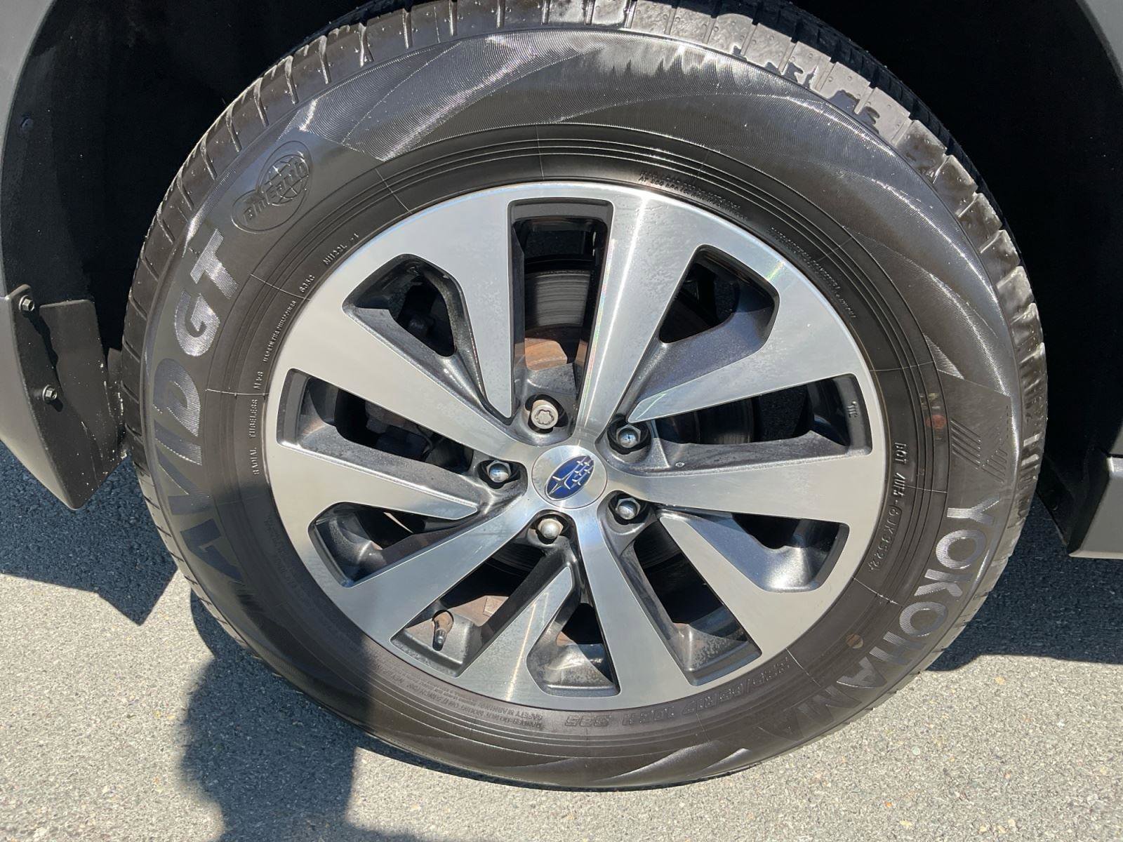 Used 2023 Subaru Outback Premium AWD/4WD image 16