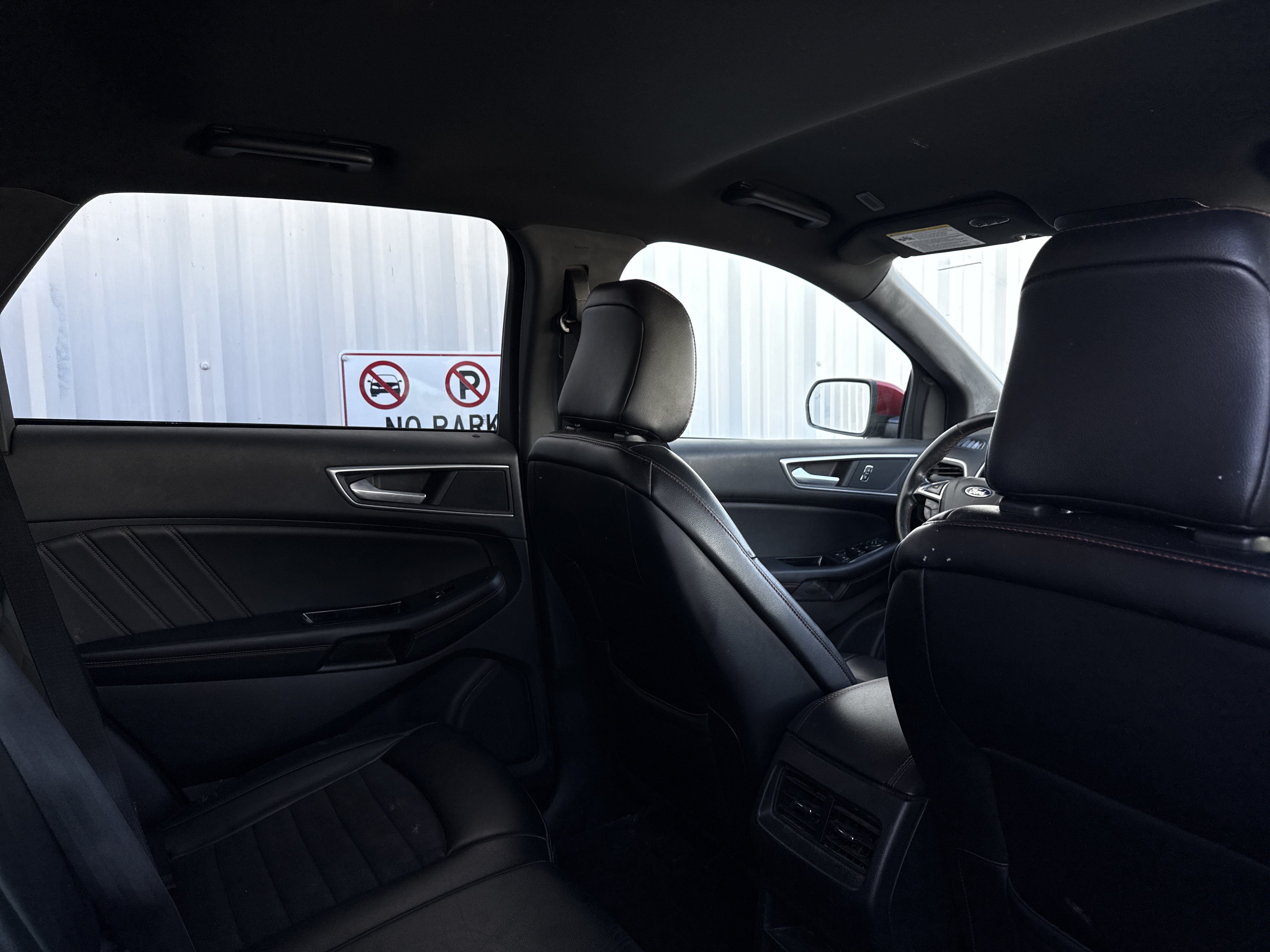 Used 2020 Ford Edge ST-Line FWD image 34