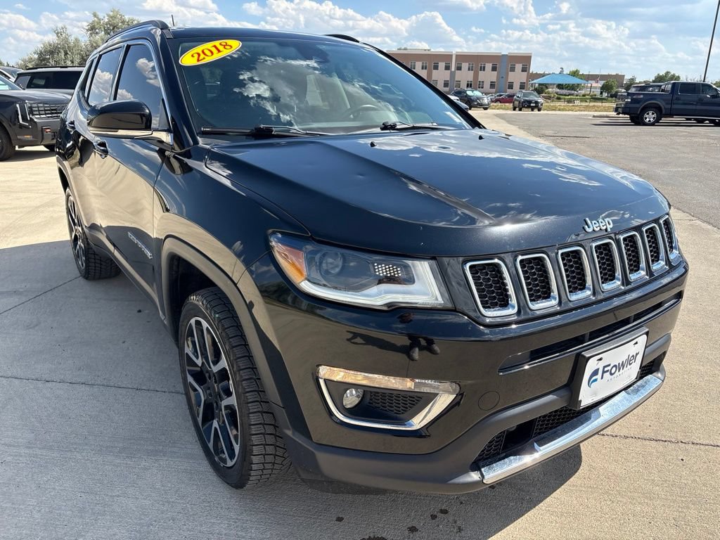 Used 2018 Jeep Compass Limited w/ Navigation Group AWD/4WD image 7