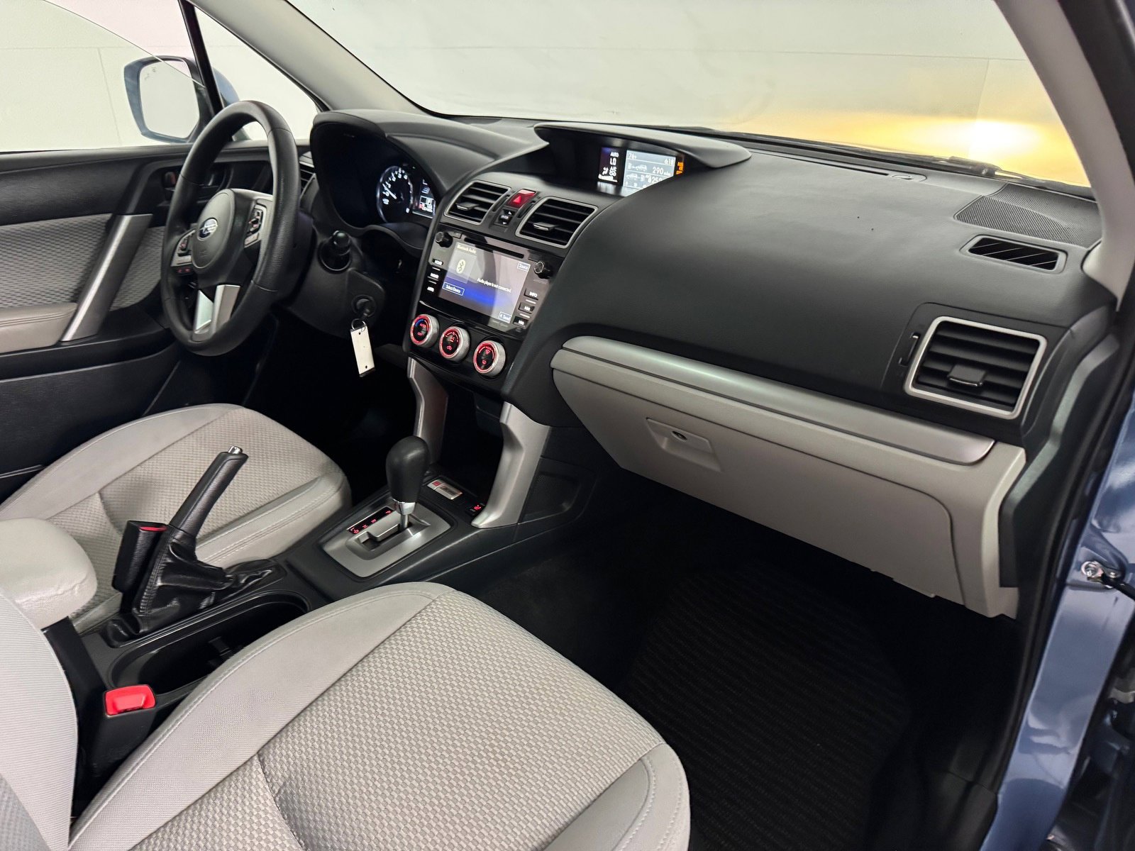Used 2018 Subaru Forester 2.5i Premium AWD/4WD image 23
