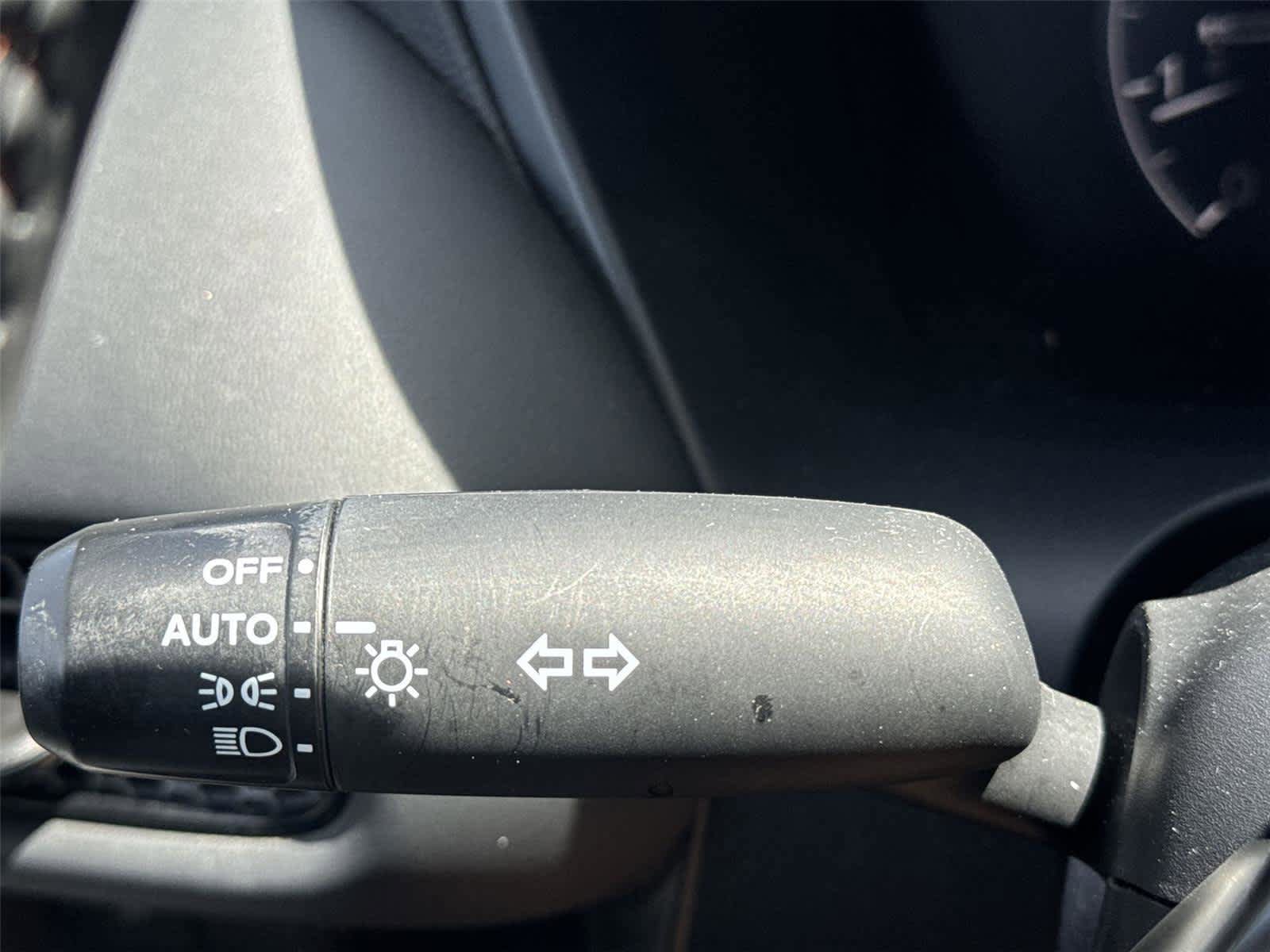 Used 2025 Honda HR-V Sport image 22