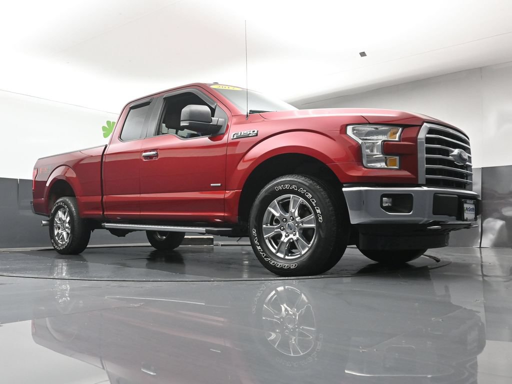 Used 2017 Ford F150 XLT w/ Equipment Group 302A Luxury AWD/4WD image 25