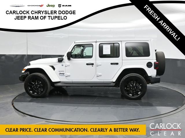 Used 2021 Jeep Wrangler Sahara w/ Cold Weather Group AWD/4WD image 9