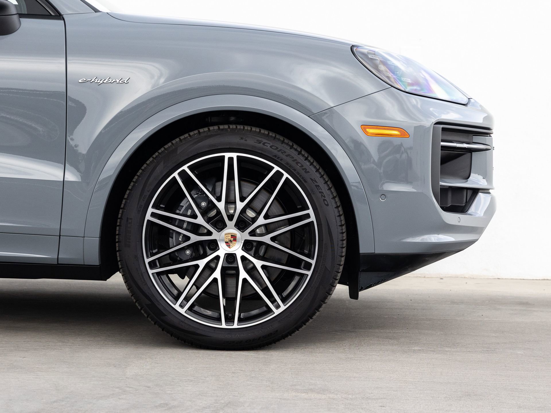New 2026 Porsche Cayenne E-Hybrid Coupe image 11