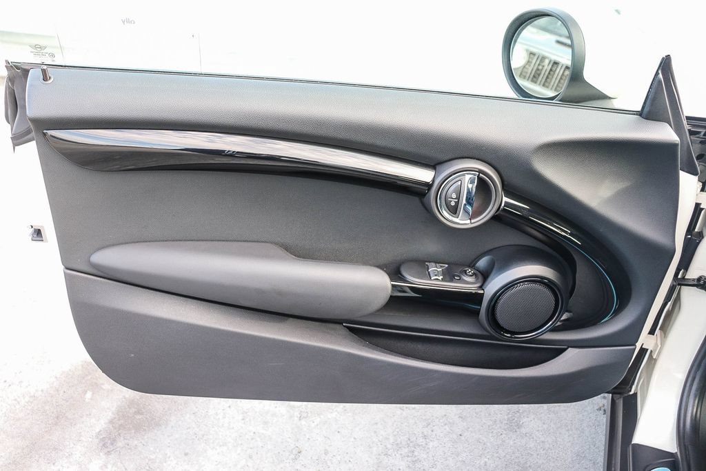 Used 2021 MINI Cooper S FWD image 22