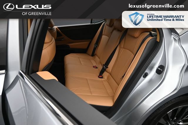 Used 2024 Lexus ES 300h w/ Accessory Package (Z1) FWD image 23