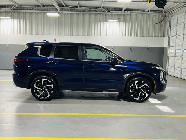 Used 2024 Mitsubishi Outlander SE image 21