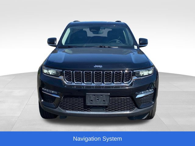 Used 2023 Jeep Grand Cherokee Limited AWD/4WD image 2