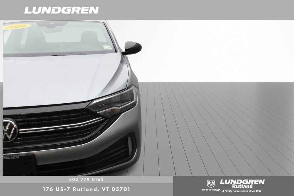 Used 2024 Volkswagen Jetta Sport image 43